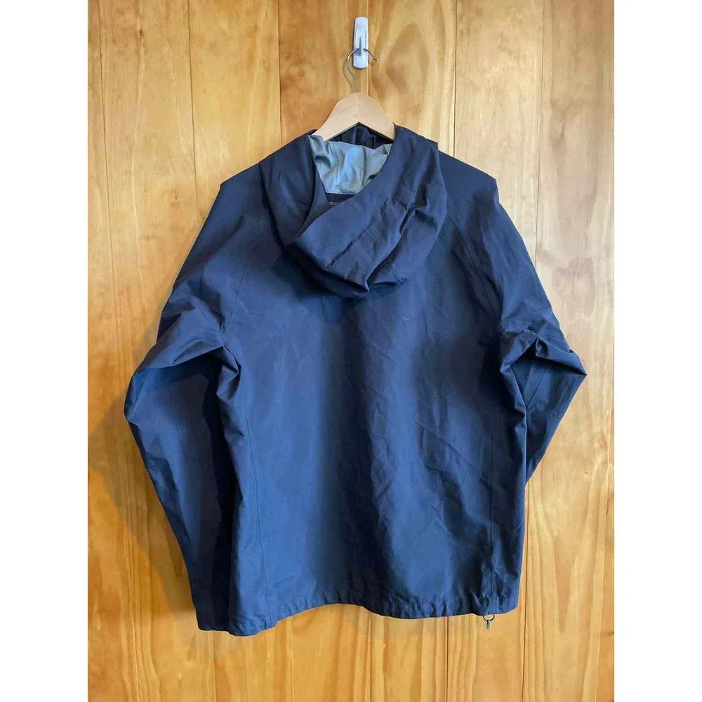 Size Large Outdoor Research Men's Rain Jacket